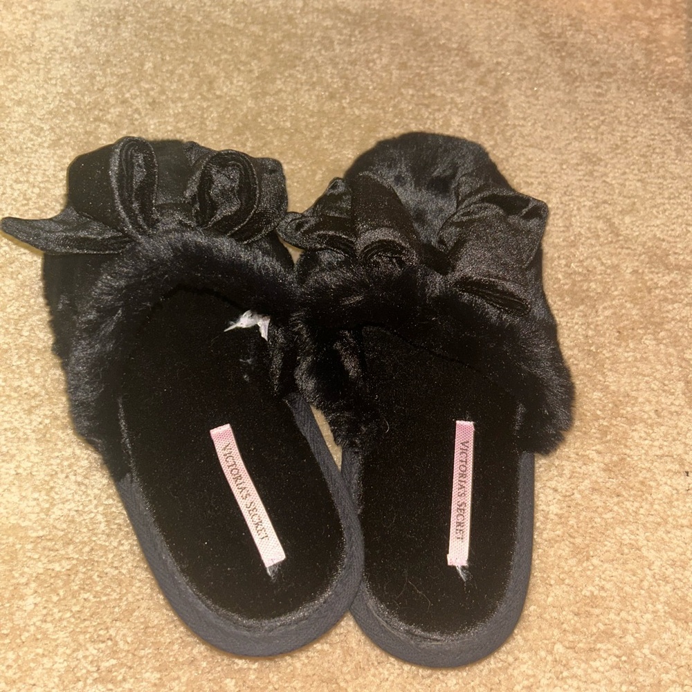 Victoria's Secret Black Plush Bow Slip-Ons